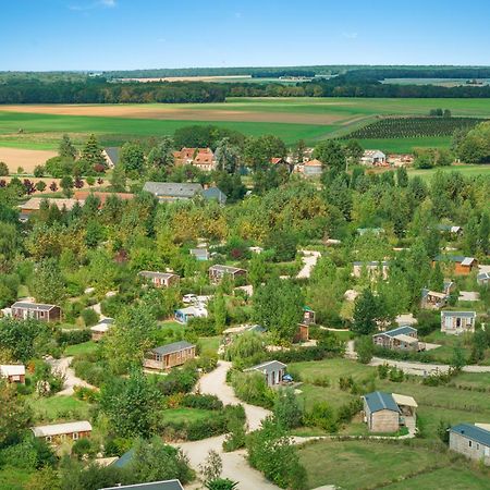 Camping Valloire-Sur-Cisse Seillac Exteriör bild