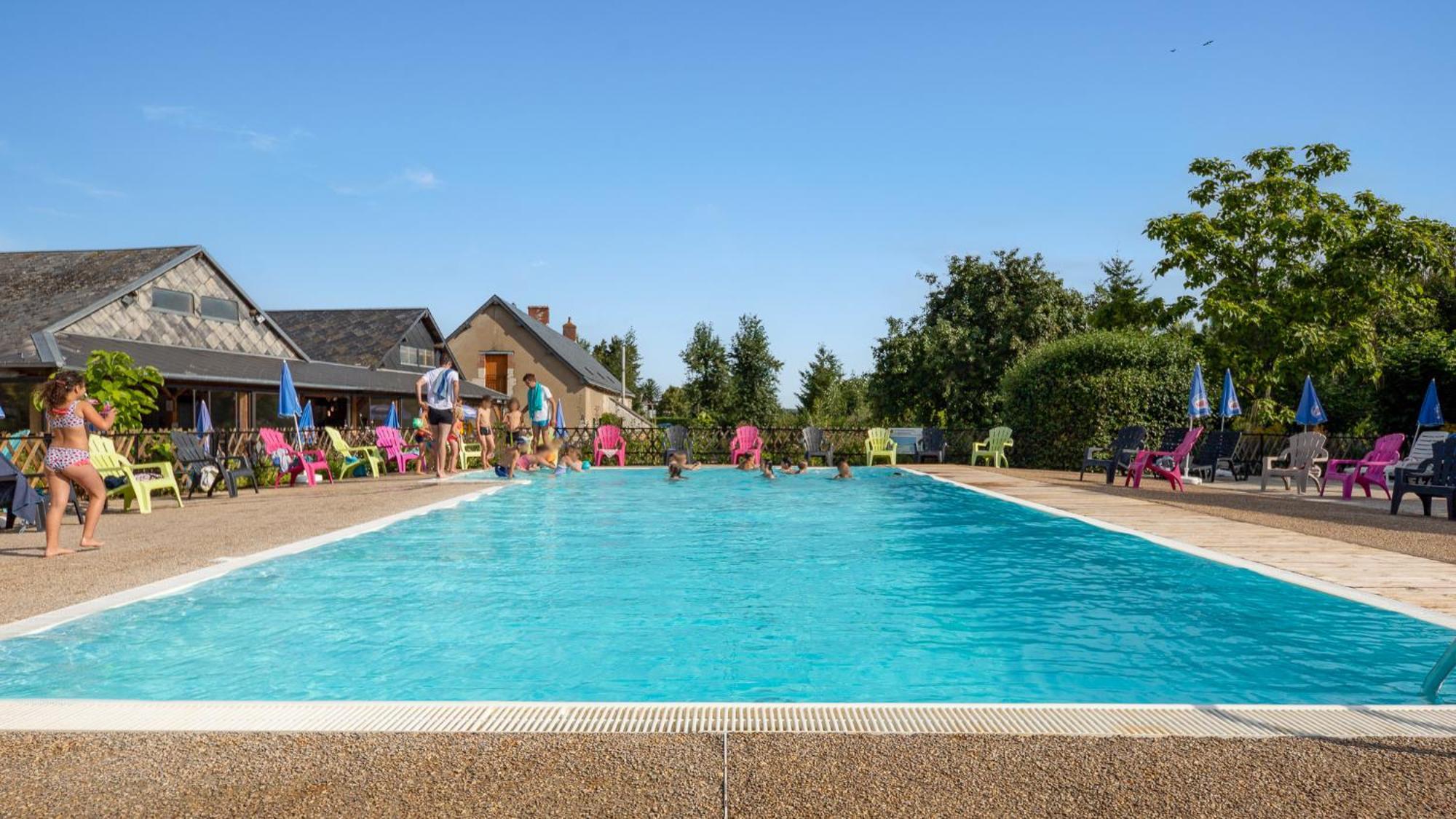 Camping Valloire-Sur-Cisse Seillac Exteriör bild
