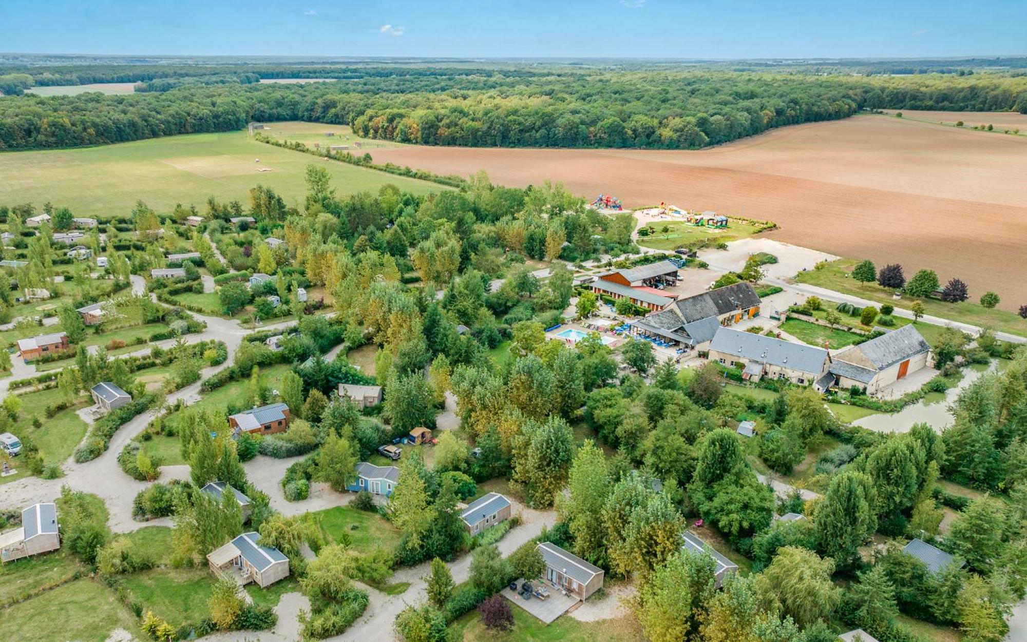 Camping Valloire-Sur-Cisse Seillac Exteriör bild